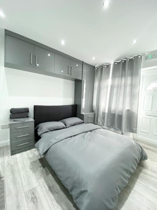 Modern Studio Near Nec With Free Parking - Prime Location Sheldon  외부 사진